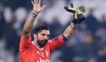 یوونتوس در دیدار برابر تاتنهام موفق به پیروزی شد و به یک هشتم لیگ قهرمانان اروپا صعود کرد