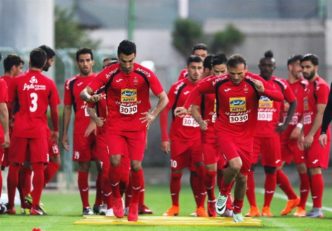 بازیکنان پرسپولیس که روز جمعه راهی امارات شدند تا بازی سه‌شنبه، سه جلسه فنی خواهند داشت. اولین جلسه فنی امروز شنبه از ساعت 11 به وقت محلی برگزار می‌شود.