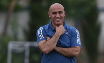 منصوریان دیداری از سید حسن خمینی و سید احمد خمینی که دوستی دیرینهای با آنها دارد به عمل آورد