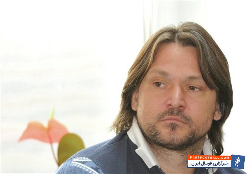 وادیم اووسف جایگزین گادژی گادژیف در راس کادر فنی تیم فوتبال باشگاه آمکار شد. گادژیف 72 ساله 2 روز قبل از سمت خود کناره گیری کرد.