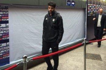 مهدی طارمی که با حضور در استادیوم آزادی هم اکنون در حال تماشای بازی ایران در برابر سیرالئون است.مهدی طارمی در اردوی بعدی تیم ملی حضور خواهد داشت.