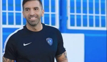 شکست مقابل الاتفاق باعث شد تا الهلال در راه دفاع از عنوان قهرمانی عربستان با دردسرهای زیادی روبرو شود. خوان براون سرمربی الهلال به این شکست واکنش نشان داد.