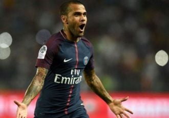دنی آلوس ستاره PSG قصد دارد با خرید یک تیم فوتبال، سهامدار لقب گرفته شود