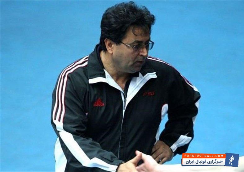 پدر سردار آزمون مهاجم تیم ملی فوتبال کشورمان در واکنش به صحبتهای سرمربی تیم پرسپولیس در نشست خبری پیش از بازی با سایپا پیامک تهدیدآمیزی برای برانکو ارسال کرد.