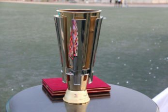 فوتبال ؛ از جام و مدال های تیم قهرمان لیگ برتر فوتبال بانوان رونمایی به عمل آمد