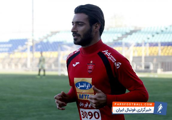 شجاع خلیل زاده مدافع تیم فوتبال پرسپولیس بعد از تمدید قرار داد دچار افت محسوسی شده است