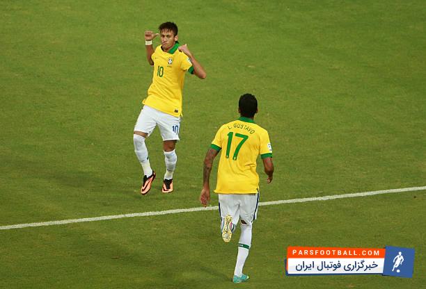 گوستاوو : همه می دانیم که بازیکنی در سطح نیمار، شانس زیادی برای تغییر باشگاهها دارد