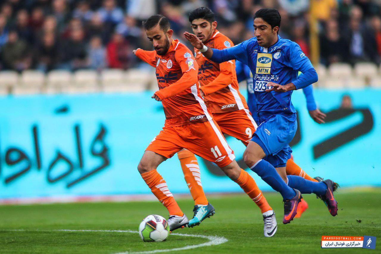 علی قلی زاده ، هافبک تکنیکی و ملی پوش سایپا یکی از این بازیکنانی است که بازی های بسیار خوبی در این فصل به نمایش گذاشته است و مورد توجه استقلال است.