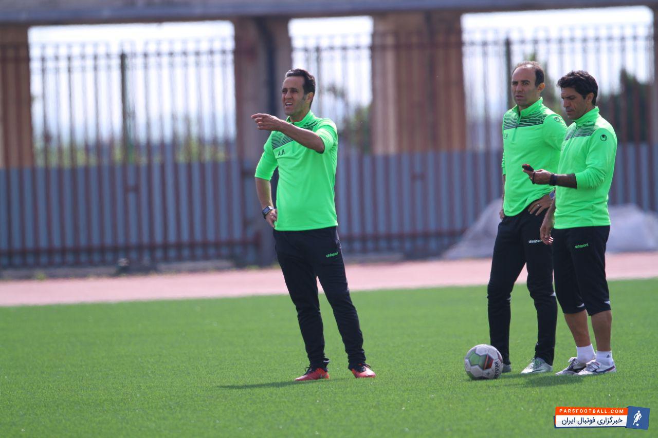 علی کریمی در تمرین سپیدرود