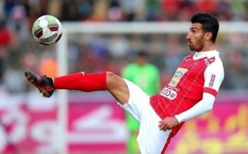 حسین ماهینی پس از شکست پرسپولیس مقابل ذوب‌آهن گفت:به تیم حریف تبریک می‌گویم. بازی خوبی بود، اما می‌شد که حداقل به تساوی برسیم. ذوب‌آهن از فرصت‌هایش خوب استفاده کرد و برنده شد.وی ادامه داد:همیشه برای برد به میدان می‌ رویم، اما امروز(یکشنبه) این فرصت فراهم نشد.