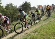 تصویری نوستالژیک در فضای مجازی در حال انتشار است که ماجرای امانتداری نعل ساز  پیری را بازگو می کند که بیش از 45 سال از دوچرخه ای مراقب کرده بدون اینکه حتی یک بار بر روی آن سوار شده باشد.