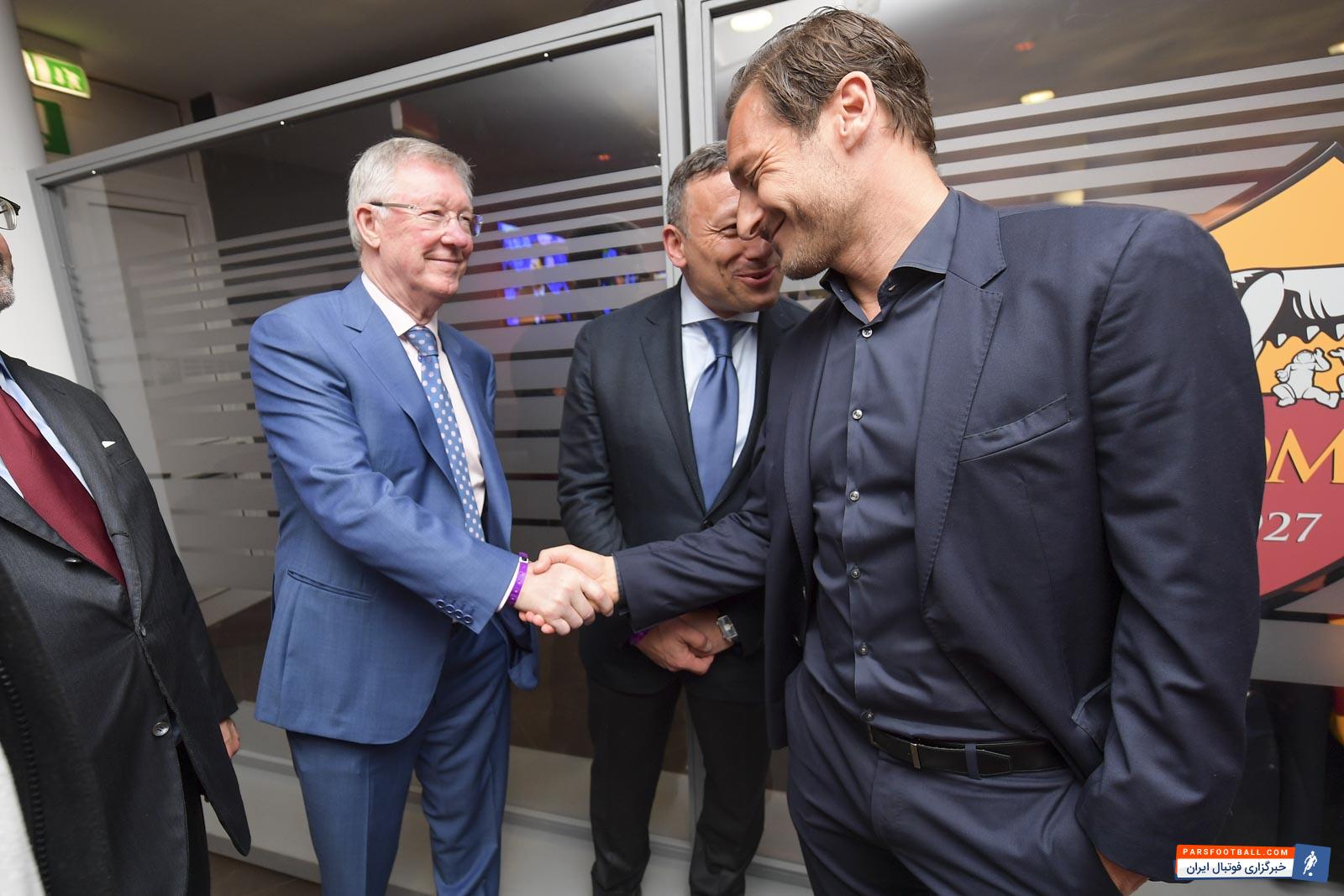 رم ؛ حضور فرگوسن ، مارکو ماتراتزی، آنتونیو کاسانو، آندره آ پیرلو و مالدینی در ورزشگاه المپیکو