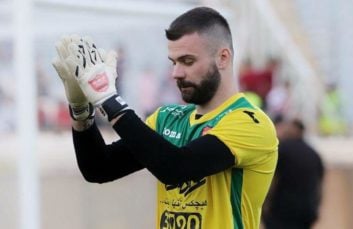 رادوشویچ دروازه بان دوم تیم فوتبال پرسپولیس قراردادش را با این باشگاه تمدید کرد