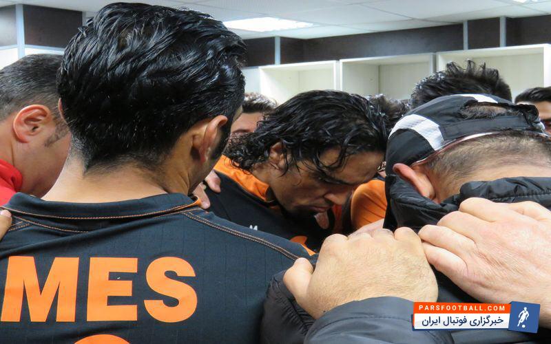 فرزاد حسینخانی