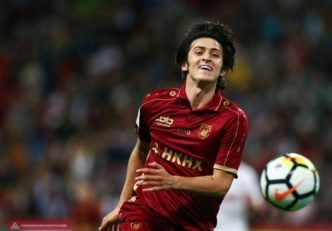 تیم روبین کازان در حضور سردار آزمون مهاجم ملی پوش کشورمان در هفته بیست و چهارم رقابت های لیگ برتر روسیه به نتیجه تساوی رضایت داد.