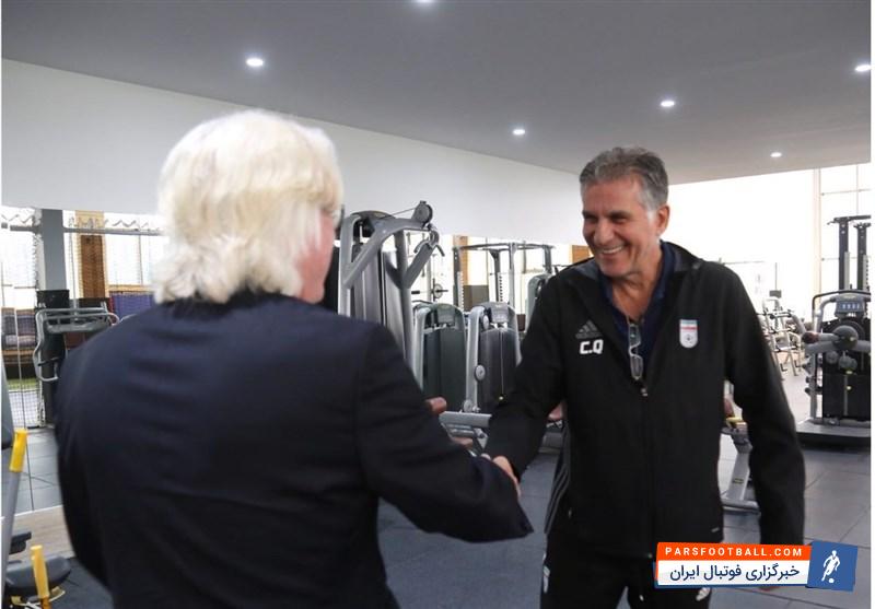 کارلوس کی روش سرمربی تیم ملی فوتبال ایران و همچنین وینفرد شفر سرمربی تیم فوتبال استقلال تهران در مرکز پک دیداری دوستانه با یکدیگر داشتند.