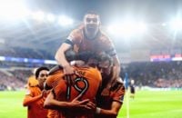 خوشحالی بازیکنان ولوزهمپتون پس از صعود به لیگ برتر