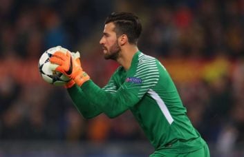 آلیسون بکر : باید مطمئن شویم که در این مقطع از فصل دچار لغزش نشویم