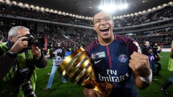 ام باپه : جدایی نیمار حتی به ذهن ما هم خطور نکرده است، همه این ها شایعه و گمانه زنی است