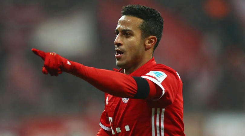 گواردیولا یه دنبال جذب تیاگو آلکانترا ستاره خط هافبک تیم فوتبال بایرن مونیخ است