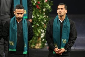 احسان حاج‌صفی به غیر از یکدوره کوتاه که برای گذراندن خدمت سربازی به تراکتورسازی رفت، در ایران پیراهن هیچ تیمی غیر از سپاهان را برتن نکرده احسان حاج‌صفی از همین تیم هم لژیونر شد و یکی از سپاهانی های قدیمی محسوب می شود.