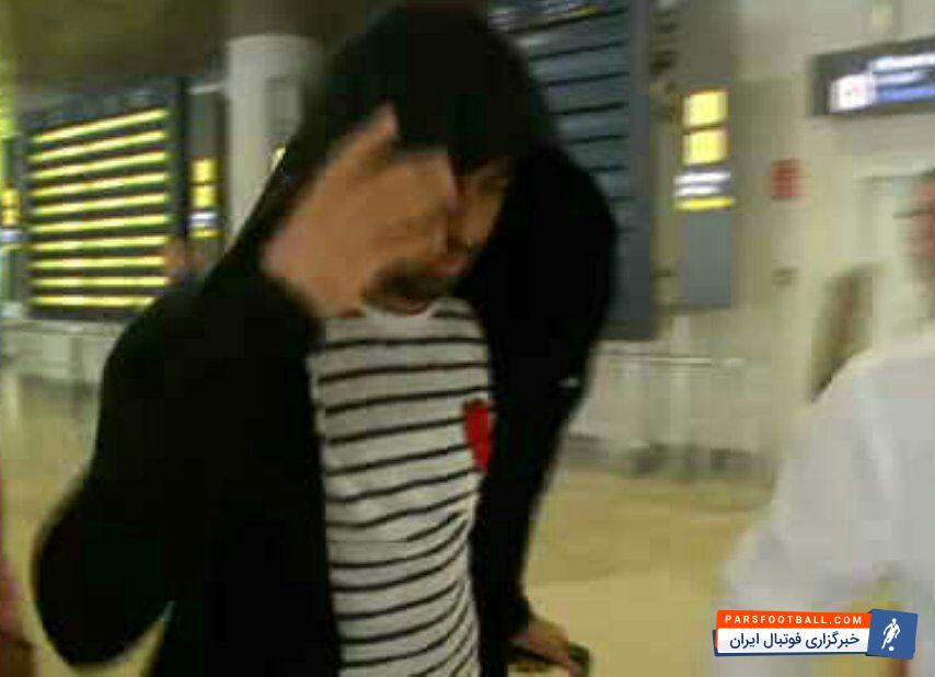 روز گذشته منابع انگلیسی ادعا کردند که محمد صلاح برای درمان شانه آسیب دیده اش به اسپانیا خواهد رفت ساعتی پیش لاسستا با انتشار عکسی از محمد صلاح ادعا کرد که او در والنسیا حضور دارد.