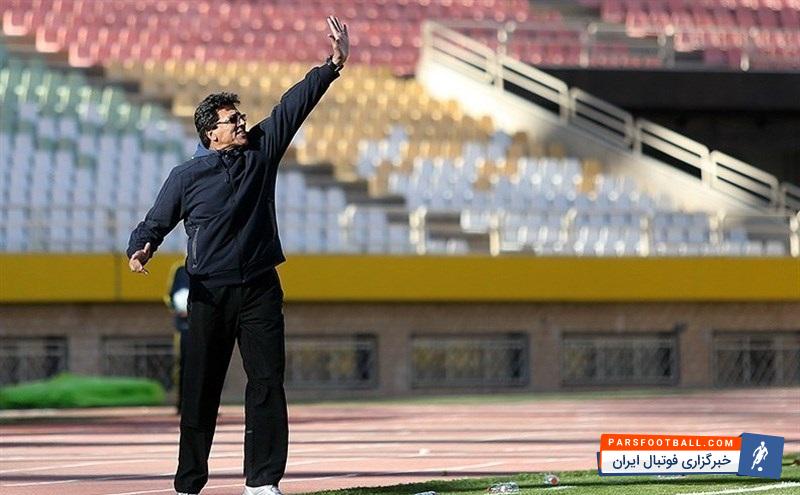 اولین تمرین استقلال خوزستان با حضور صمد مرفاوی در حالی برگزار شد که تعدادی بازیکن لیگ یکی و لیگ دویی در این تمرین حضور داشتند و قرار است در تمرین بعدی بازیکنان پایه نیز اضافه بشوند.