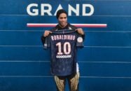 رونالدینیو ؛ تکنیک ها و مهارت های رونالدینیو در برابر ستاره های مطرح