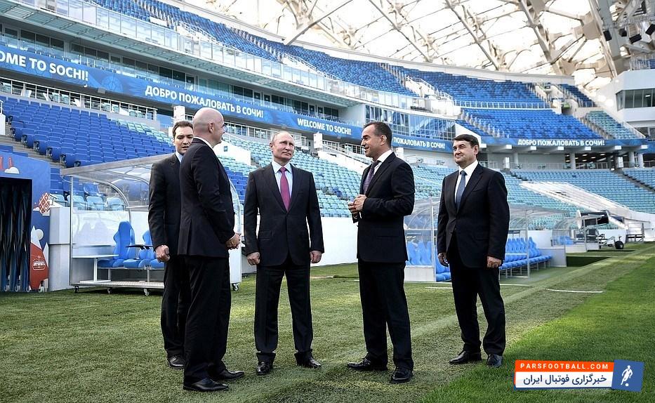 اینفانتینو رئیس فیفا و پوتین رئیس جمهور روسیه به بازدید از ورزشگاه فیشت شهر سوچی پرداختند