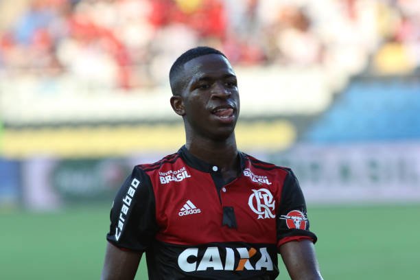 پتکوویچ : جونیور خیلی به دریبل زدن بدون هدف میپردازد و توپهای زیادی را هم از دست میدهد