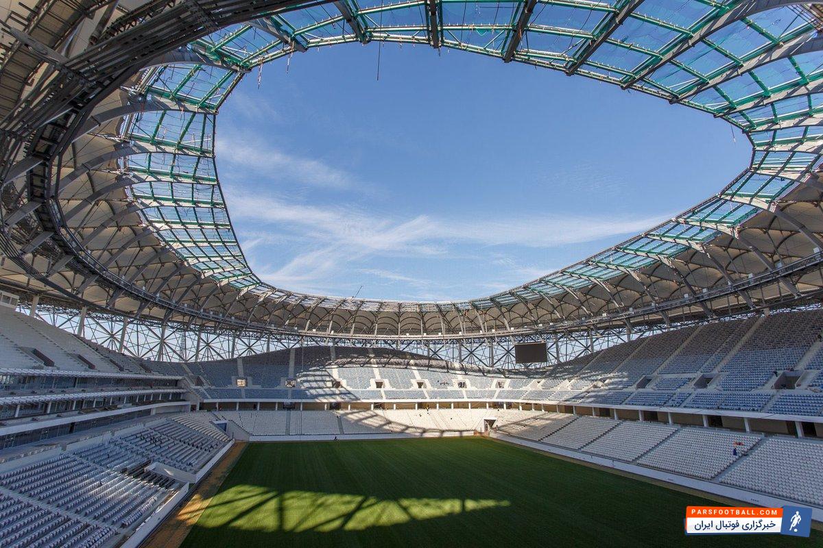 ورزشگاه روستوف سرانجام امروز افتتاح می شود ورزشگاه روستوف آرنا Rostov Arena با ظرفیت 45 هزار تماشاگر برای جام جهانی ساخته خواهد شد و سپس بعد از انجام مسابقات، ظرفیت آن به 25 هزار نفر تقلیل خواهد یافت.