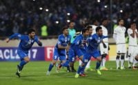 السد - دو تیم فوتبال استقلال و پرسپولیس در حالی مقابل السد و الدحیل قرار می گیرند که سال گذشته این دو تیم را از لیگ قهرمانان آسیا حذف کردند.