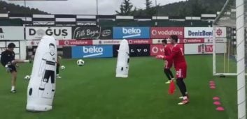 تمرین اختصاصی گلرهای تیم ملی در کمپ بشیکتاش