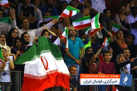 سانسور تصویر تماشاگران زن با حجاب در دیدار تیم ملی والیبال ایران خبرساز شده است تصویری از تماشاگران مسابقه تیمملی والیبال ایران با فرانسه در لیگملتها منتشر شده است.