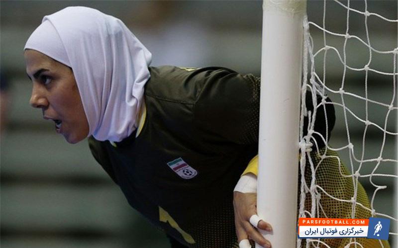 فرزانه توسلی دروازه بان تیم ملی فوتسال زنان نسبت به بی توجهی ها درباره قهرمان رقابت های آسیایی انتقادهایی را مطرح کرد و گفت ما به این سیستم عادت کرده‌ایم. دوره قبل هم قهرمان شدیم اما آن طور که باید از ما تجلیل نشد.