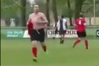 فوتبال و اتفاقات خنده دار ؛ شادی پس از گل به خاطر توپی که گل نشد