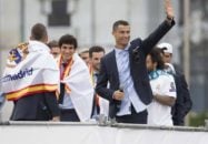 همخوانی جالب رونالدو با هواداران در جشن قهرمانی