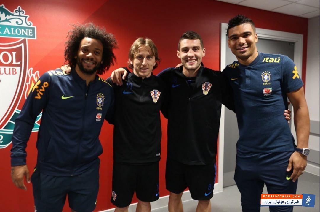 دیدار دوستانه برزیل و کرواسی در ورزشگاه انفیلد لیورپول، بهانه ای برای تجدید دیدار ستاره های رئالی این دو تیم بود که با شوخی آنها با لوگوی لیورپول همراه شد و واکنش هایی را به دنبال داشت.