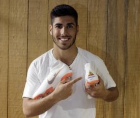 مارکو آسنسیو در این دو فصل حضورش در رئال مادرید، عملکرد درخشانی از خود نشان داده و همین موضوع باعث شد تا در فهرست نهایی اسپانیا برای جام جهانی قرار بگیرد.مارکو آسنسیو ستاره جوان رئال در مصاحبه با مارکا به صحبت در مورد جام جهانی و مسائل مختلف پرداخت.