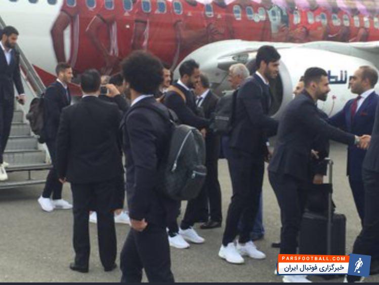 مصر ؛ بازیکنان ملی پوش مصر با کفش هایی سفید وارد کشور روسیه شدند