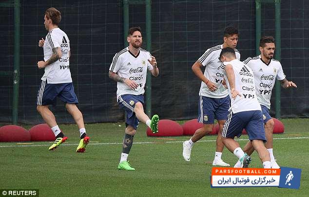 به نظر می رسد لیونل مسی از انگیزه زیادی برای فتح جام جهانی پیش رو و درخشش با لباس آلبی سلسته در روسیه برخوردار است.