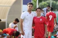  امید نورافکن از استقلال و حمید طاهرخانی از پرسپولیس لحظاتی پیش به اردوی تیم امید اضافه شدند  امید نورافکن قبل از ورود به زمین تمرین دقایقی با کرانچار صحبت کرد.