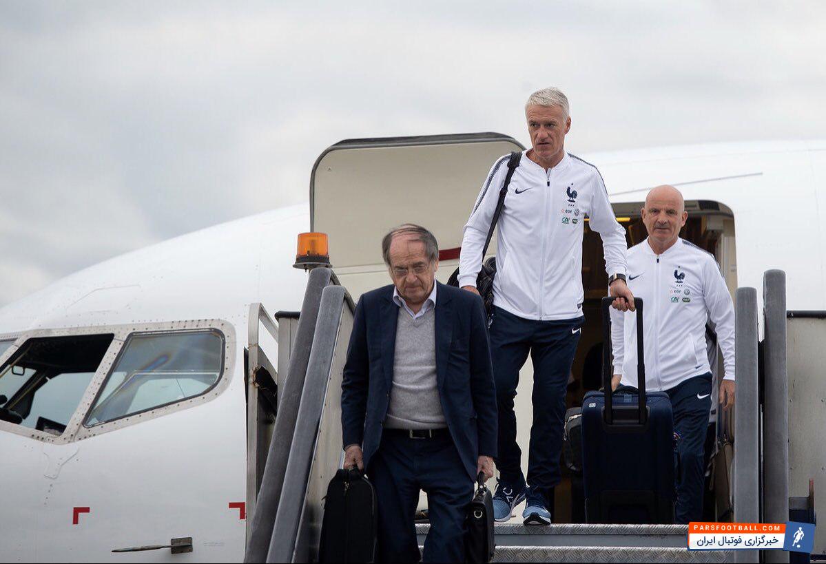 فرانسه ؛ بازیکنان فرانسه بدون لباس فرم و با پوششی نامنظم به روسیه وارد شدند