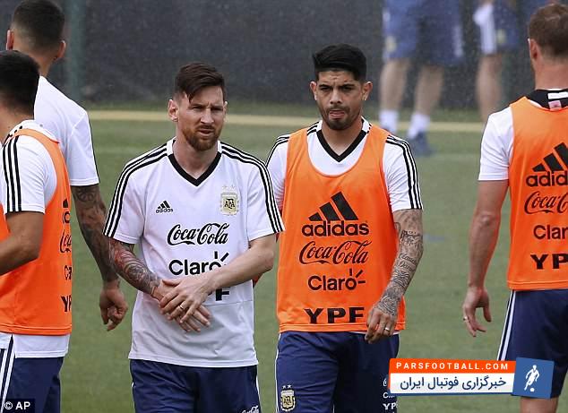 اور بانگا ستاره خط میانی تیم ملی آرژانتین در جریان تمرین روز گذشته دچار مصدومیت از ناحیه زانو شده است.