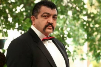 ایراندوست غول برره با انتشار پستی با تشویق تیم ملی ، مدعی شد که به ازای گلزنی آزمون شاگردان کی روش در جام جهانی، تعدادی کودک کار را به شام دعوت می کند.