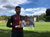 امیر عابدزاده - امیر عابدزاده سر عابدزاده پیش از آغاز تمرین تیم ملی در کمپ لوکوموتیو یاد و خاطره پدرش را زنده کرد