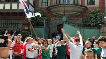 تشکر-هواداران-مکزیک-از-تیم کره جنوبی