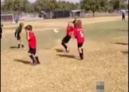 مهارت دیدنی کودک فوتبالیست در خطا کردن روی حریفان