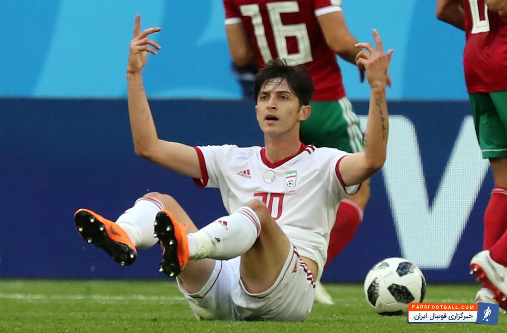 آزمون : توپ به این سمت و آن سمت میرفت که به یکباره دیدم توپ نیست