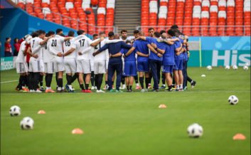 فریبا : فکر می کنم می توانیم پرتغال را شکست داده و به دور بعد صعود کنیم